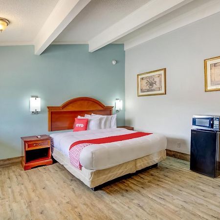 Oyo Hotel Lake Charles La I-10 Экстерьер фото